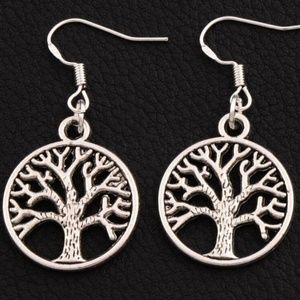 Tree of life Earrings. Fashionable and Brand new.